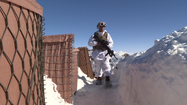 Mehmetçik, Varkavik’te gece gündüz vatan nöbetinde